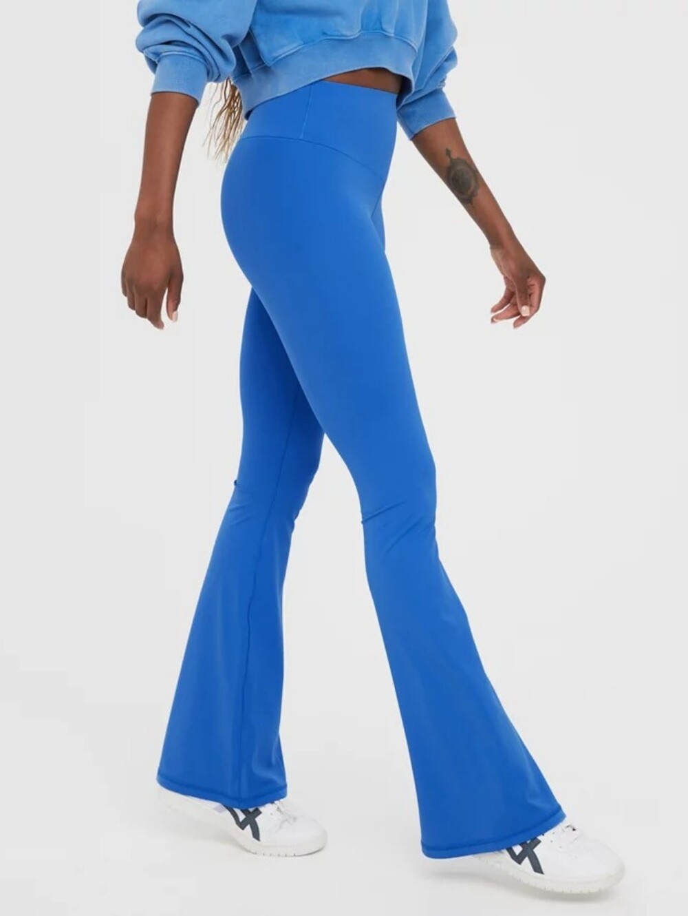 aerie Offline Real Me High-Rise Flare Leggings - Bright Blue Medium